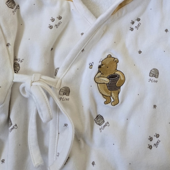 Vintage Y2K Disney Winnie the Pooh baby snuggly hooded swaddle sack - Picture 3 of 11